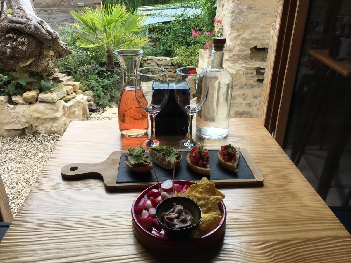蓝马住宿加早餐旅馆 Fontenay-près-Vézelay 外观 照片