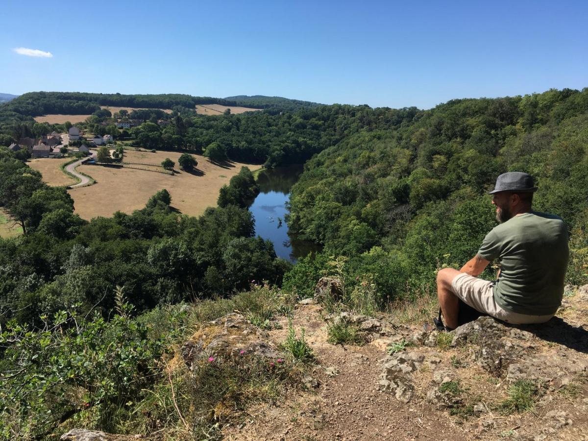 蓝马住宿加早餐旅馆 Fontenay-près-Vézelay 外观 照片