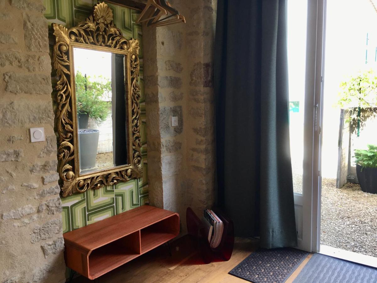 蓝马住宿加早餐旅馆 Fontenay-près-Vézelay 外观 照片